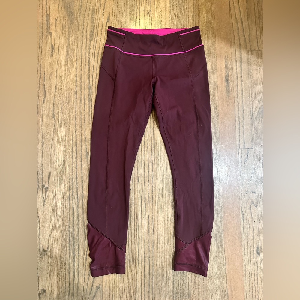 Lululemon Pace Queen Tights-Bordeaux Drama-Size 6